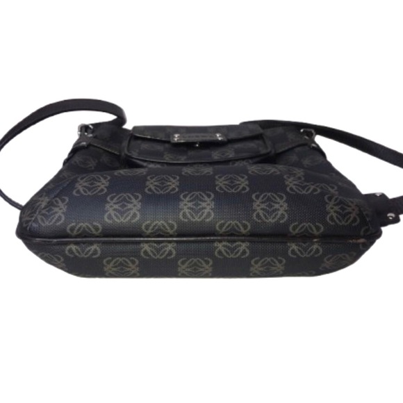 VINTAGE LOEWE Anagram Crossbody Messenger Bag with Matching Pouch On Front - Picture 5 of 17